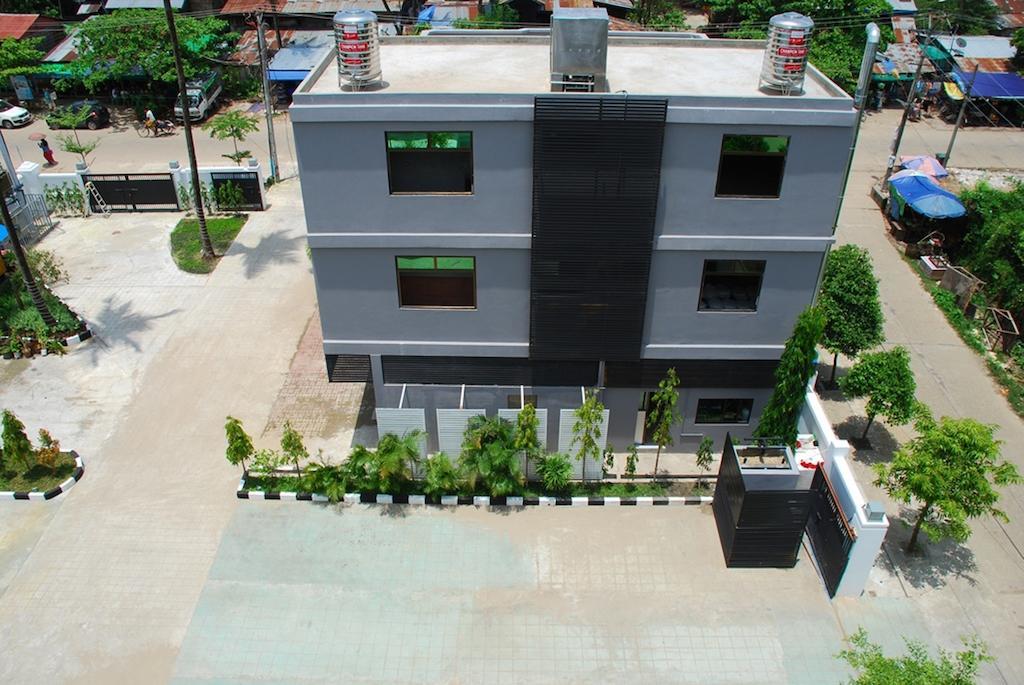 Hotel 72 Yangon Extérieur photo
