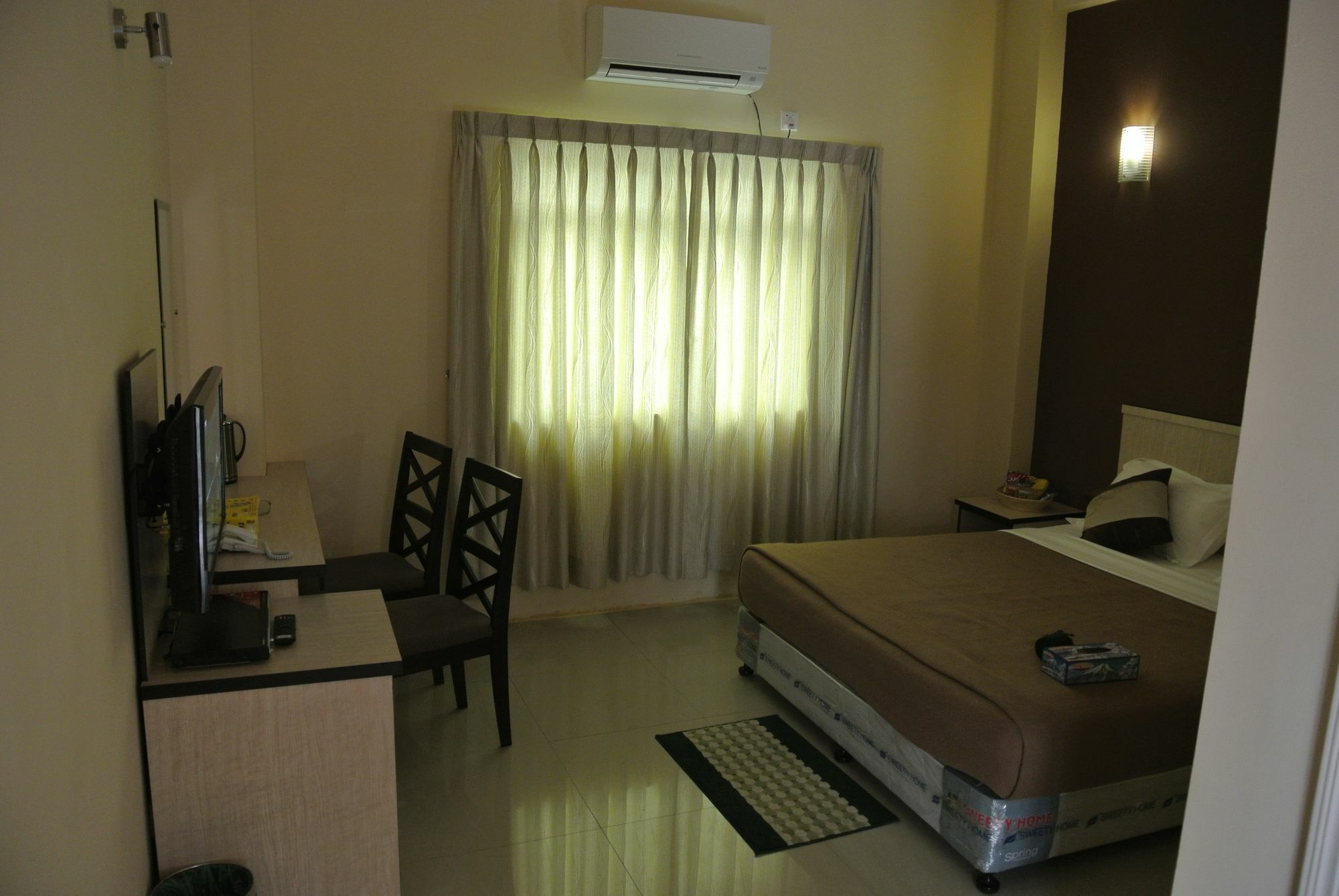 Hotel 72 Yangon Extérieur photo