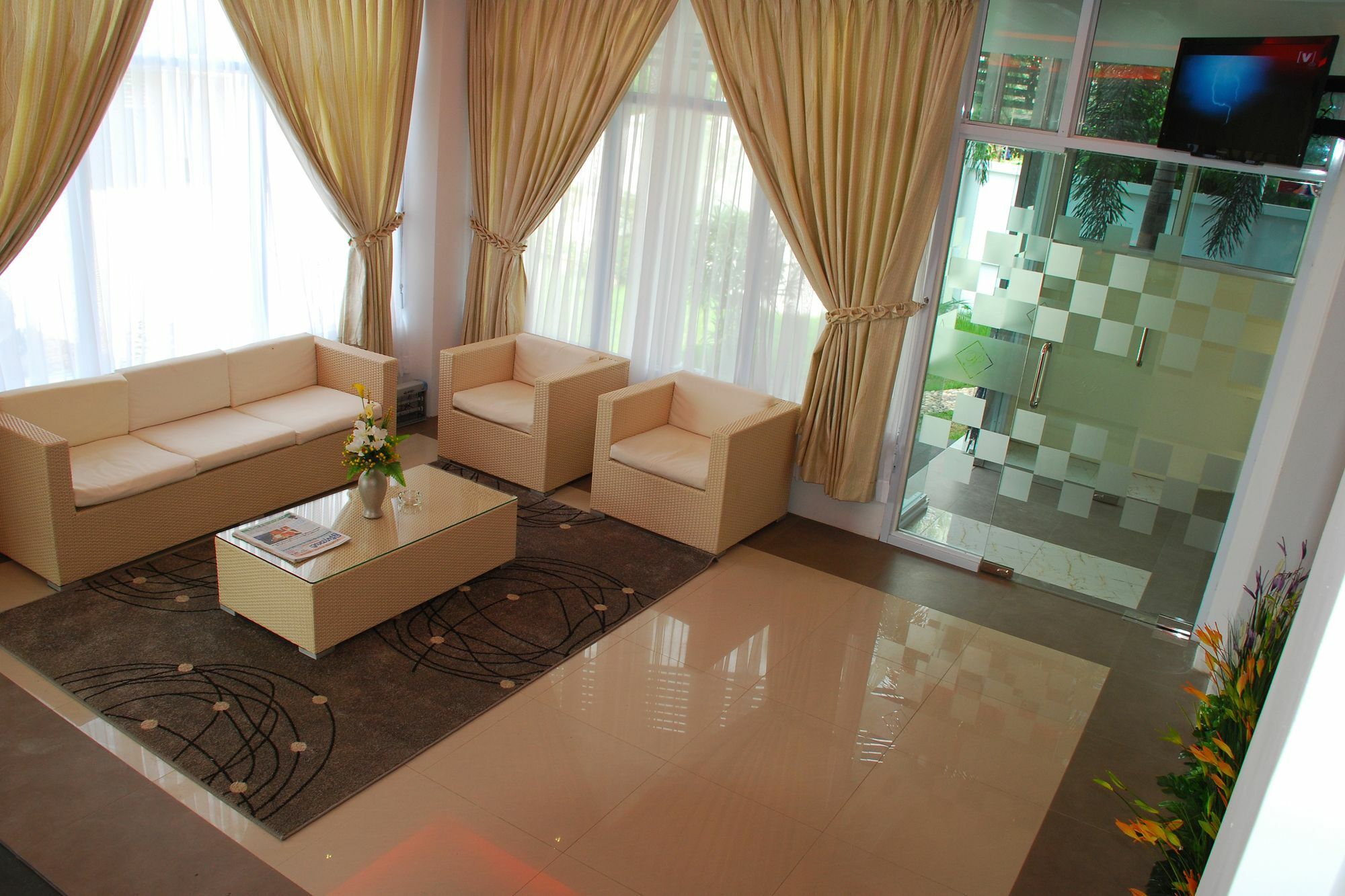 Hotel 72 Yangon Extérieur photo