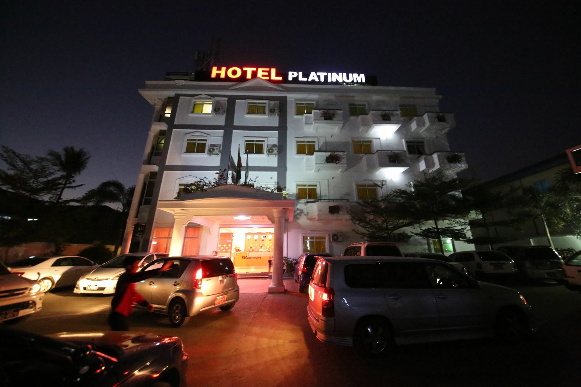 Hotel 72 Yangon Extérieur photo